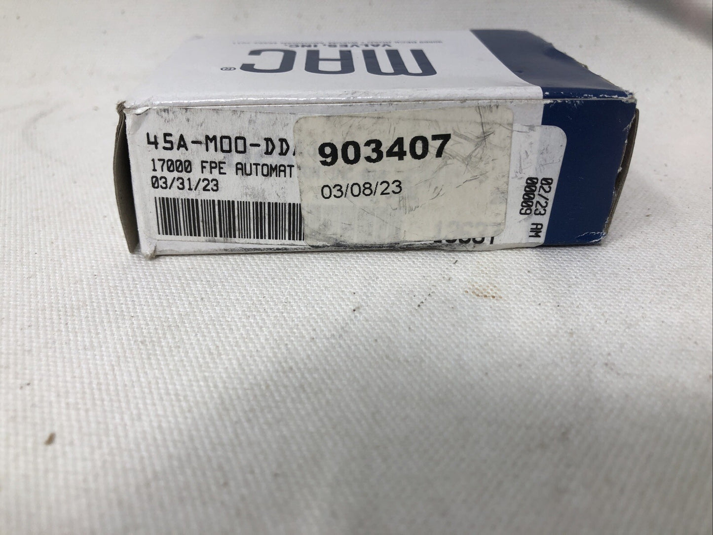 FACTORY SEALED NEW MAC VALVES MODEL 45A-M00-DDAJ-2KJ