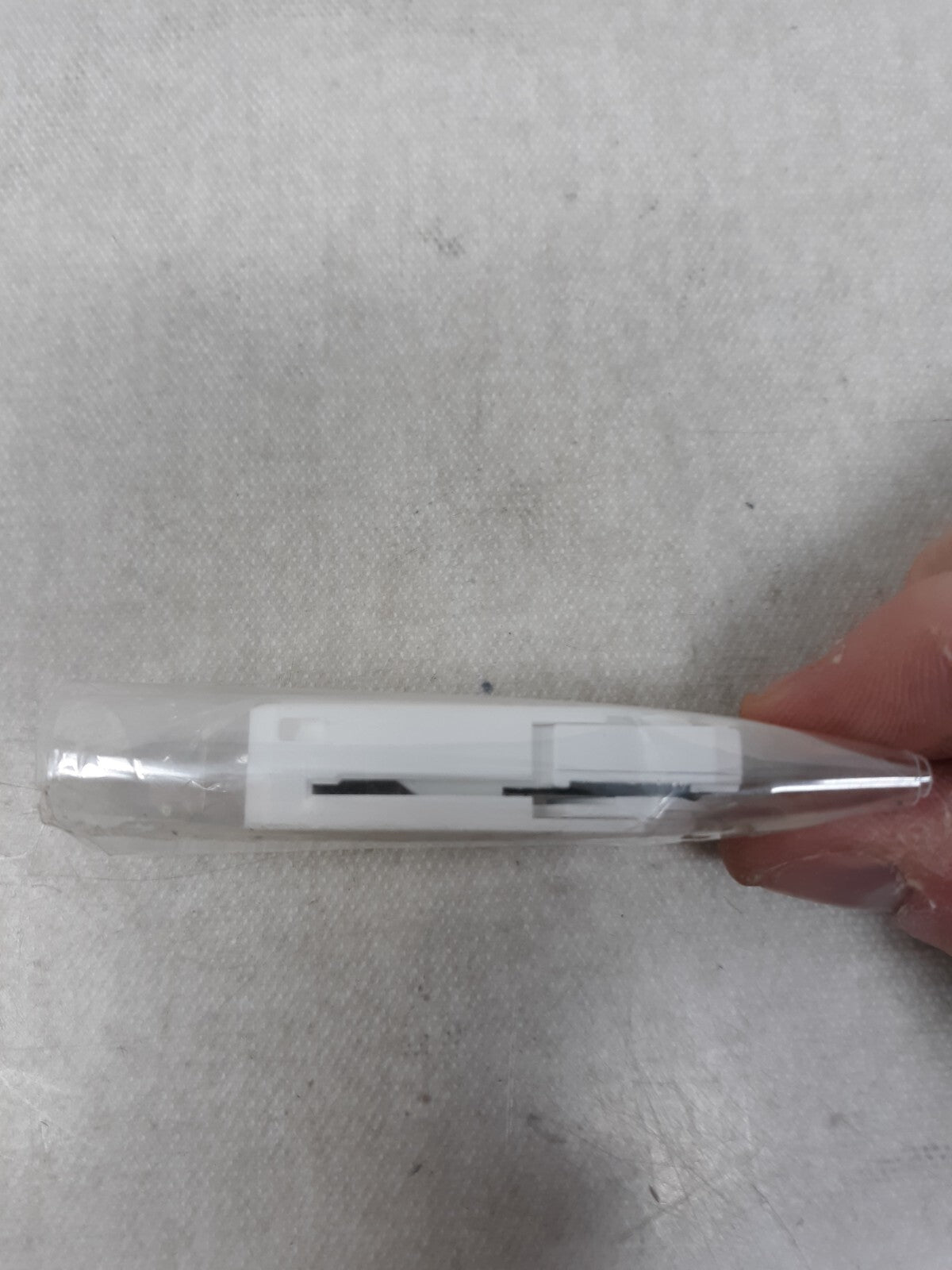 Genuine IDENTIV SmartFold Smart Card Reader USB SCR3500 905430-1