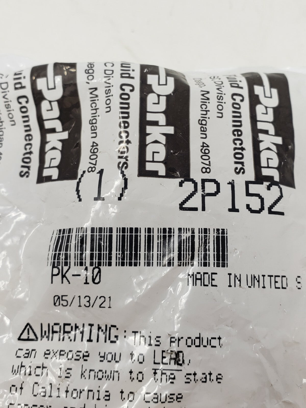 LOT OF 4-Parker Fluid Connectors-2P152-Pk-10