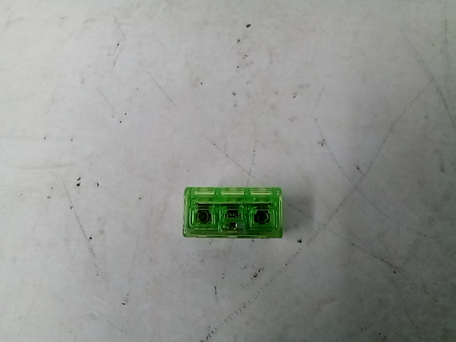 TE AWG 24-14 600V Closed End Splice - Lot of 50