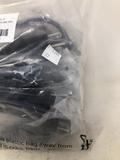 MONOPRICE 3ft 18AWG Power Cord Cable 10A NEMA 5-15P to IEC 60320 C13 Black