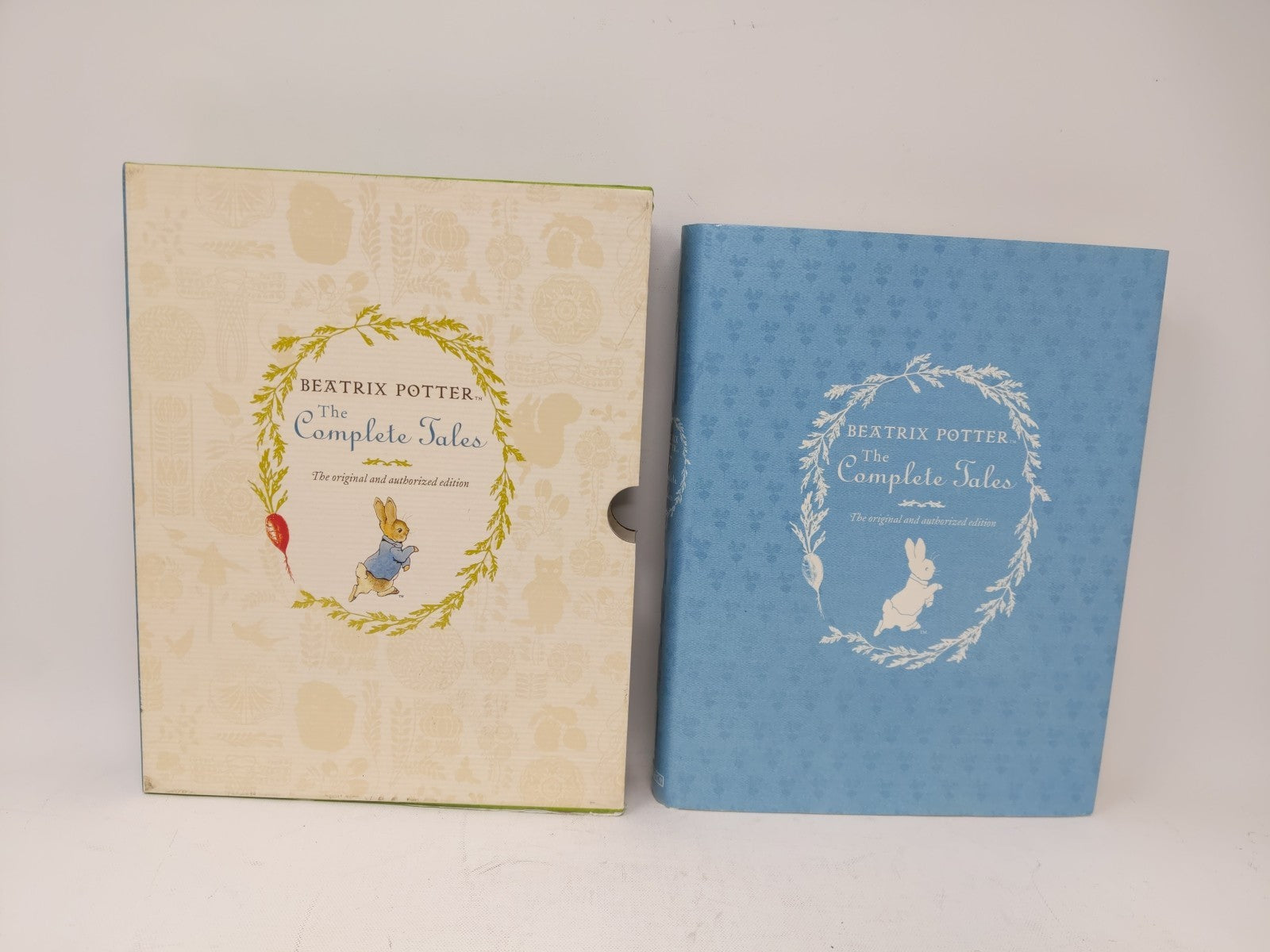 Beatrix Potter the Complete Tales HC Slipcase Illustrated Peter Rabbit Pictures
