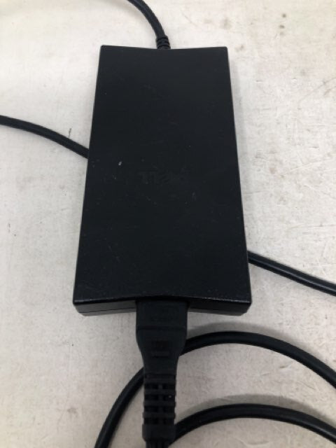 DELL WD19 180W Docking Station USB-C HDMI Dual DisplayPort Black