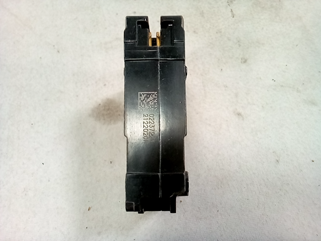 Parallax ITEQ120 One-Pole Circuit Breaker - 20 Amp Siemens