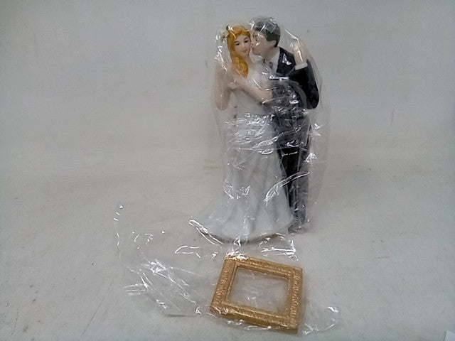 Weddingstar 9012 "Picture Perfect" Couple Figurine