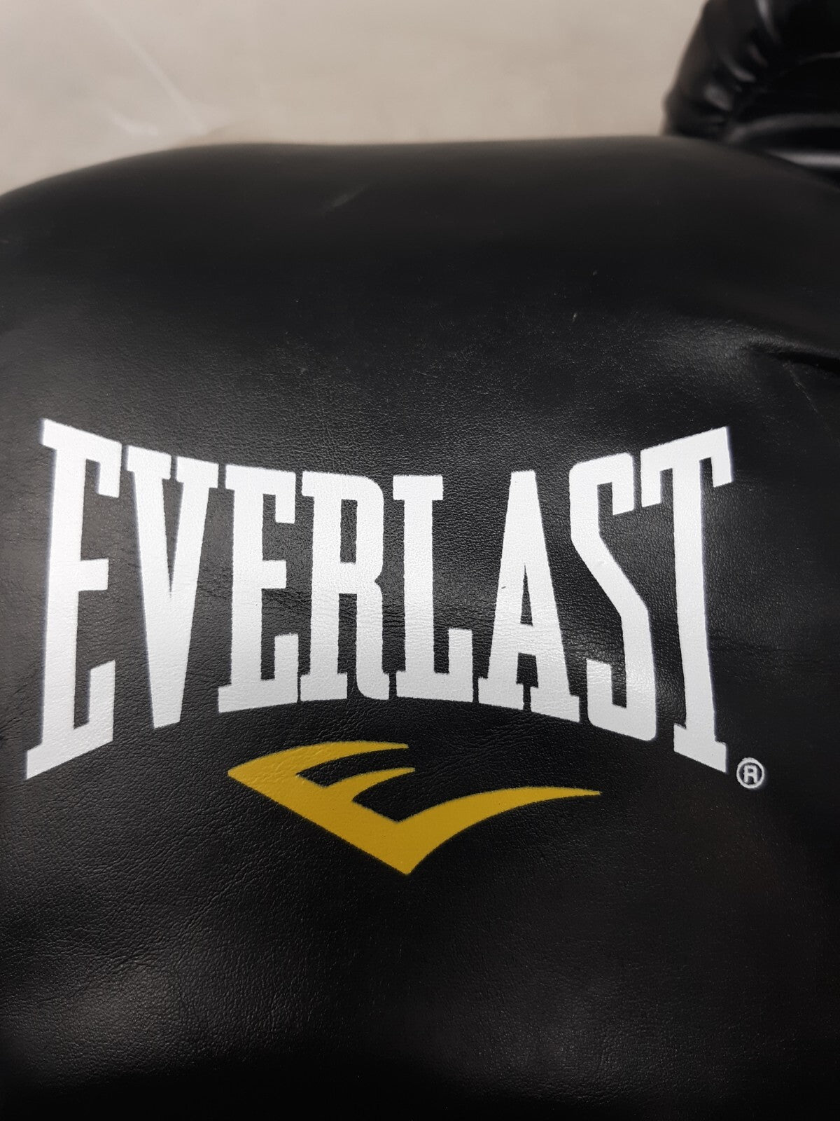 Everlast Powerlock  16oz sparring gloves
