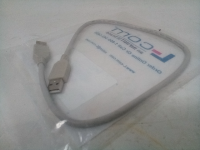 L-Com 822335015104 USB-A - USB-A Cable