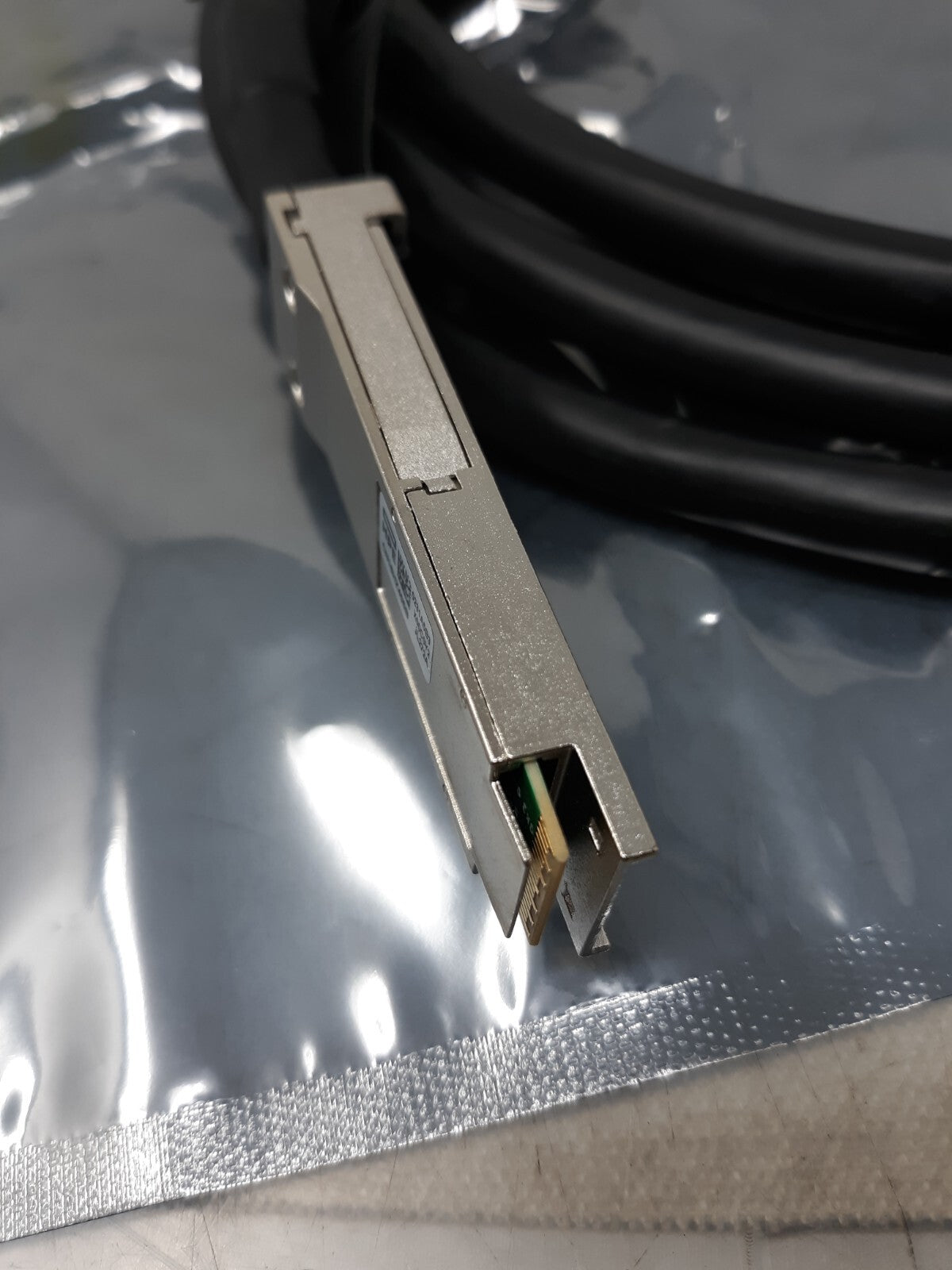 HP-DELL-100GBPS-3.0M-QSFP28-QSFP28