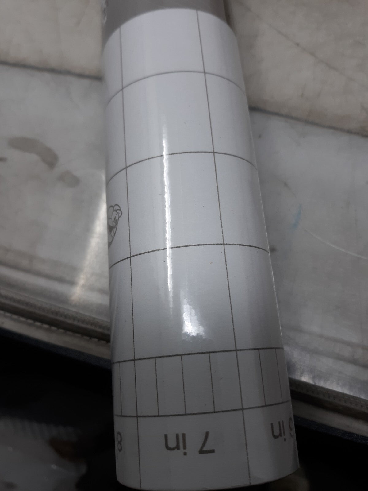 Duck� Peel-and-Stick Clear Laminate Roll, 5.91 mil, 18" x 8 yd, Matte Clear