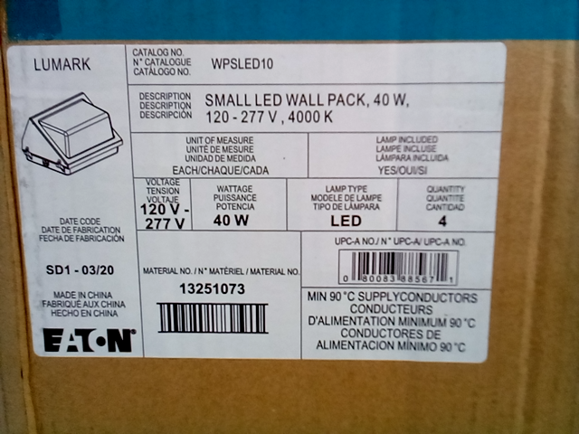 EATON - Box Of 4 Lumark Lights