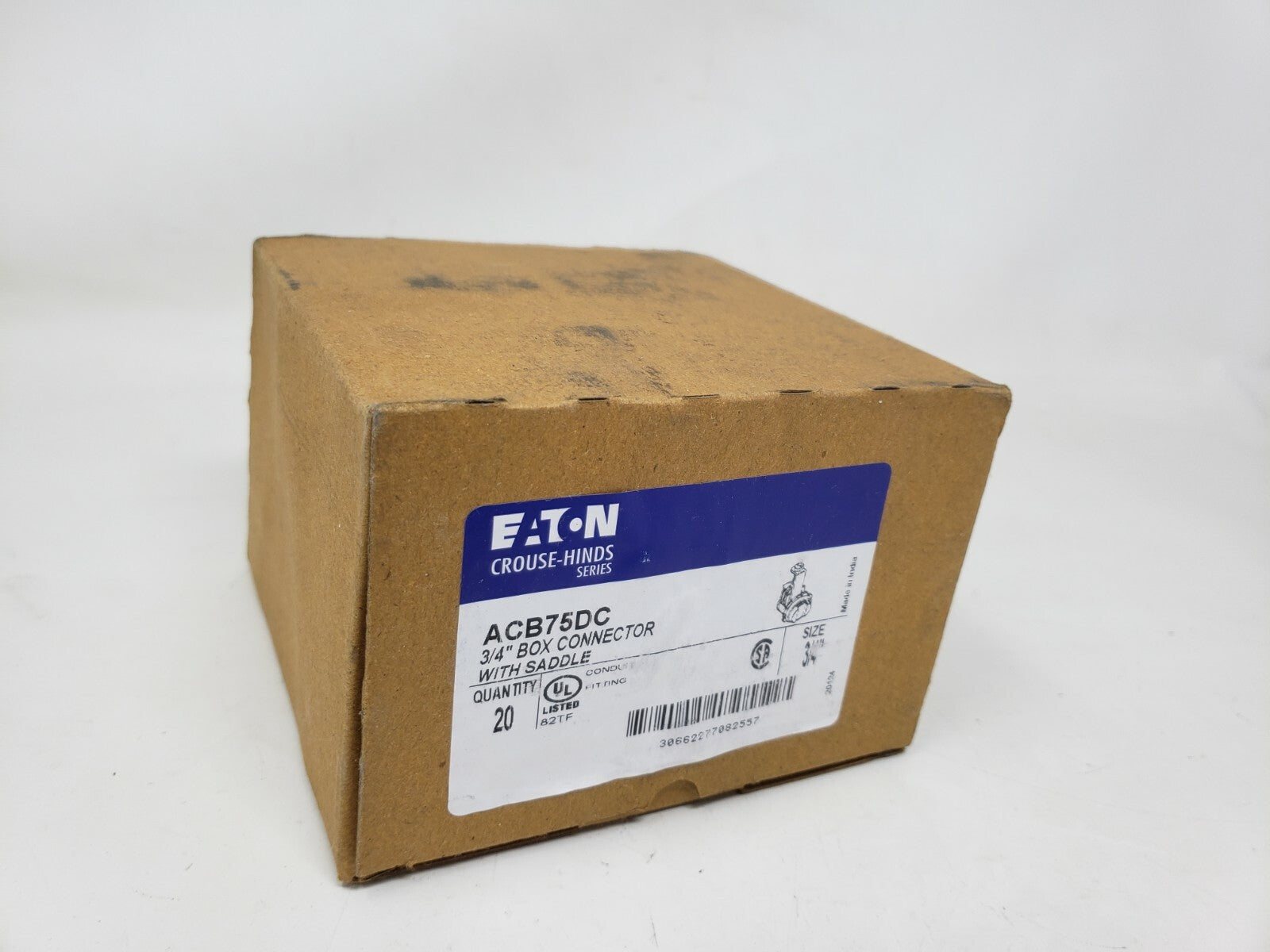 EATON - Crouse Hinds Series - ACB75DC - 3/4" Box Connector with saddle