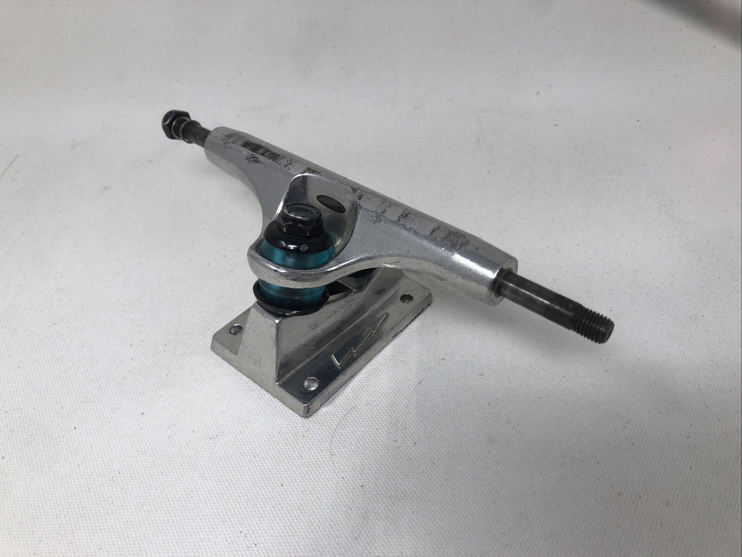Zumiez Polished 147 Thunder Truck, Size 147 - 3003006 - 2796850698010...