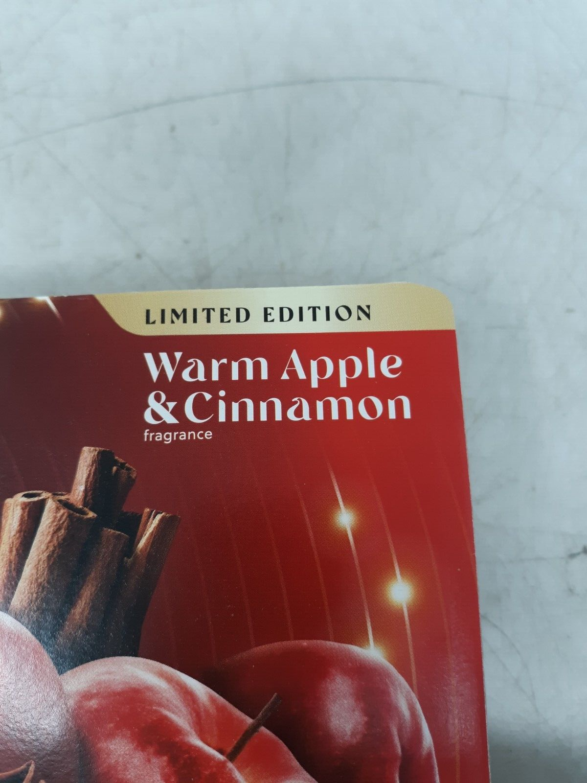 Air Wick Vibrant Essential Oil Refills 5-Pack Warm Apple & Cinnamon Limited Edit