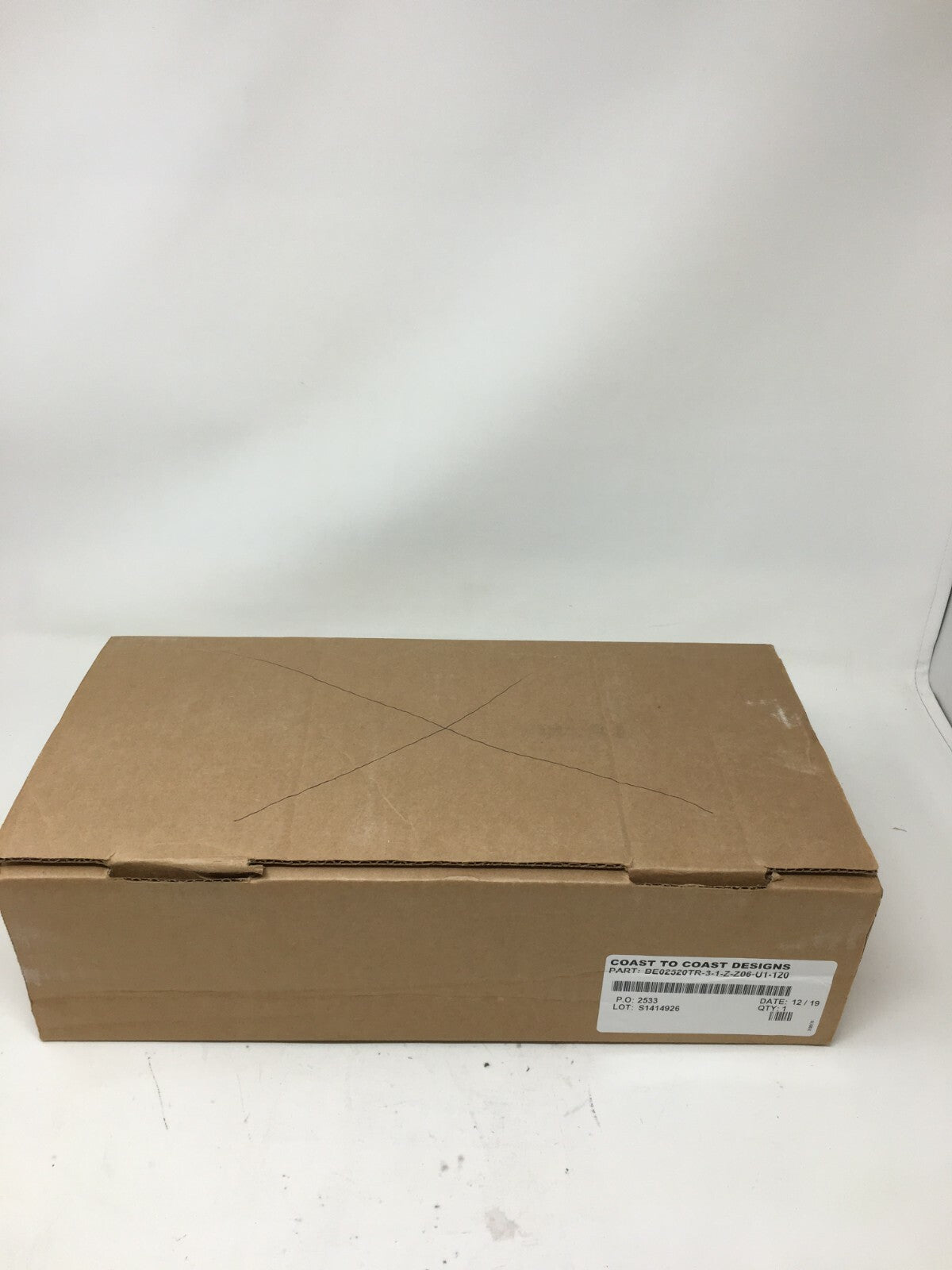 Coast To Coast Designs Flush Surface Power Mount, (BE0250TR-3-1-Z-Z06-U1-120)