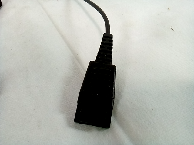 Black connector adapter for headset and telephone, qd002(c)