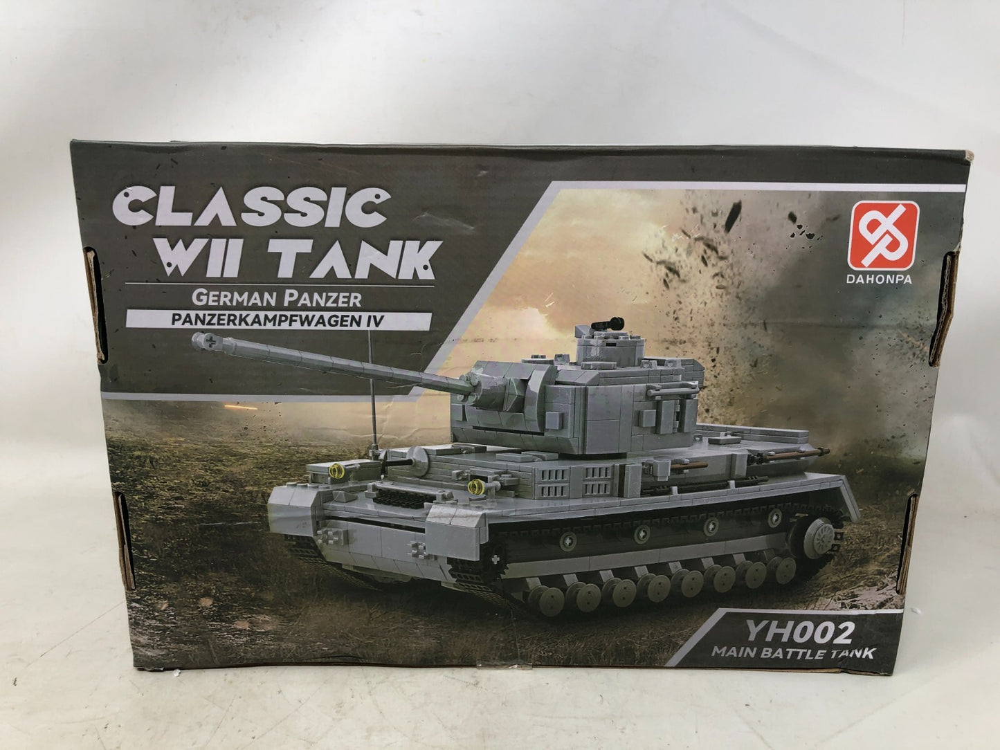 Dahonpa Classic WII Tank German Panzer Panzerkampfwagen IV YH002 Battle Tank