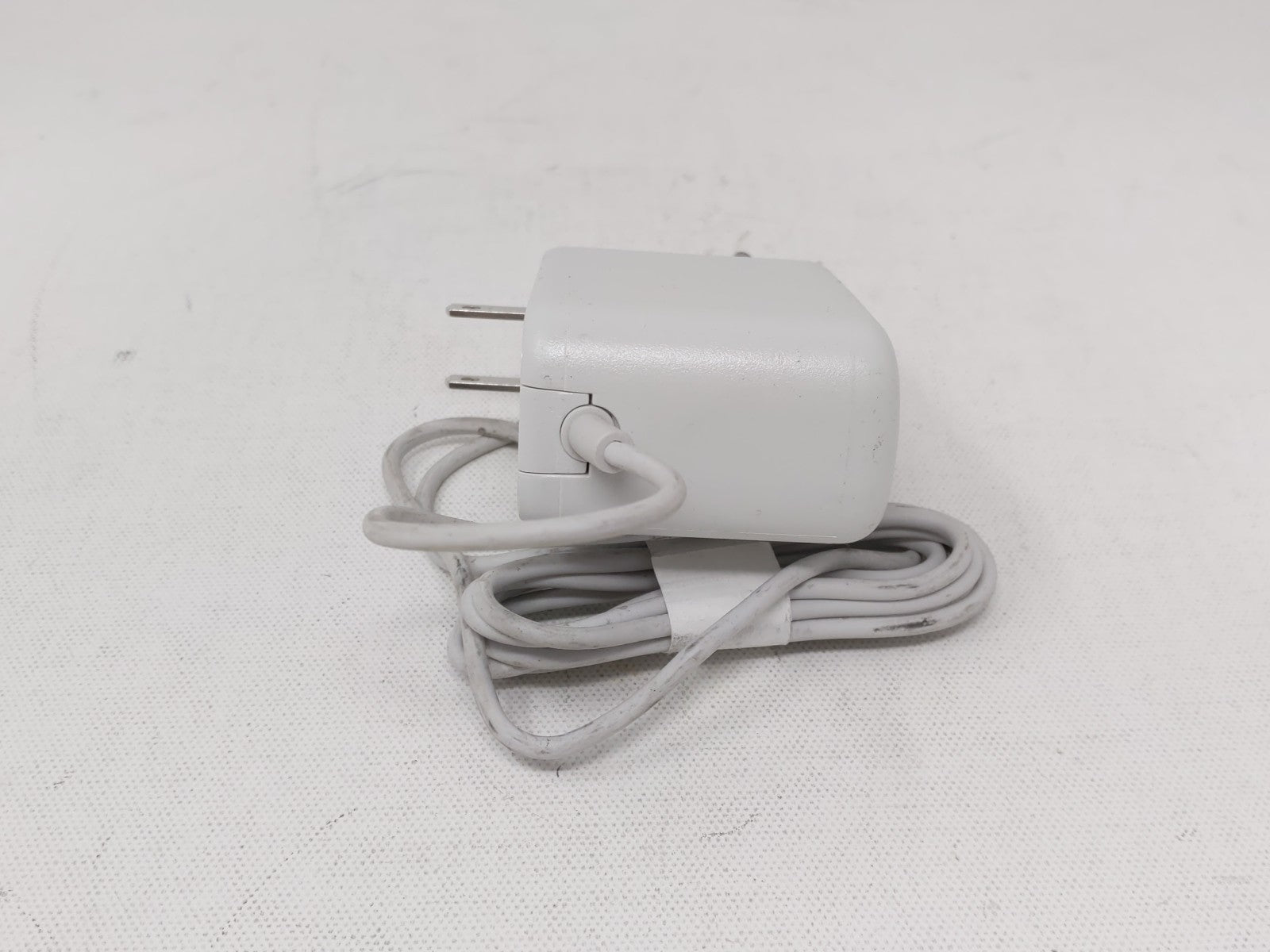 Xfinity EPS6 AC Adapter NB Input 120V MODEL NBC56B120460VU 1.5A 12V 4.6