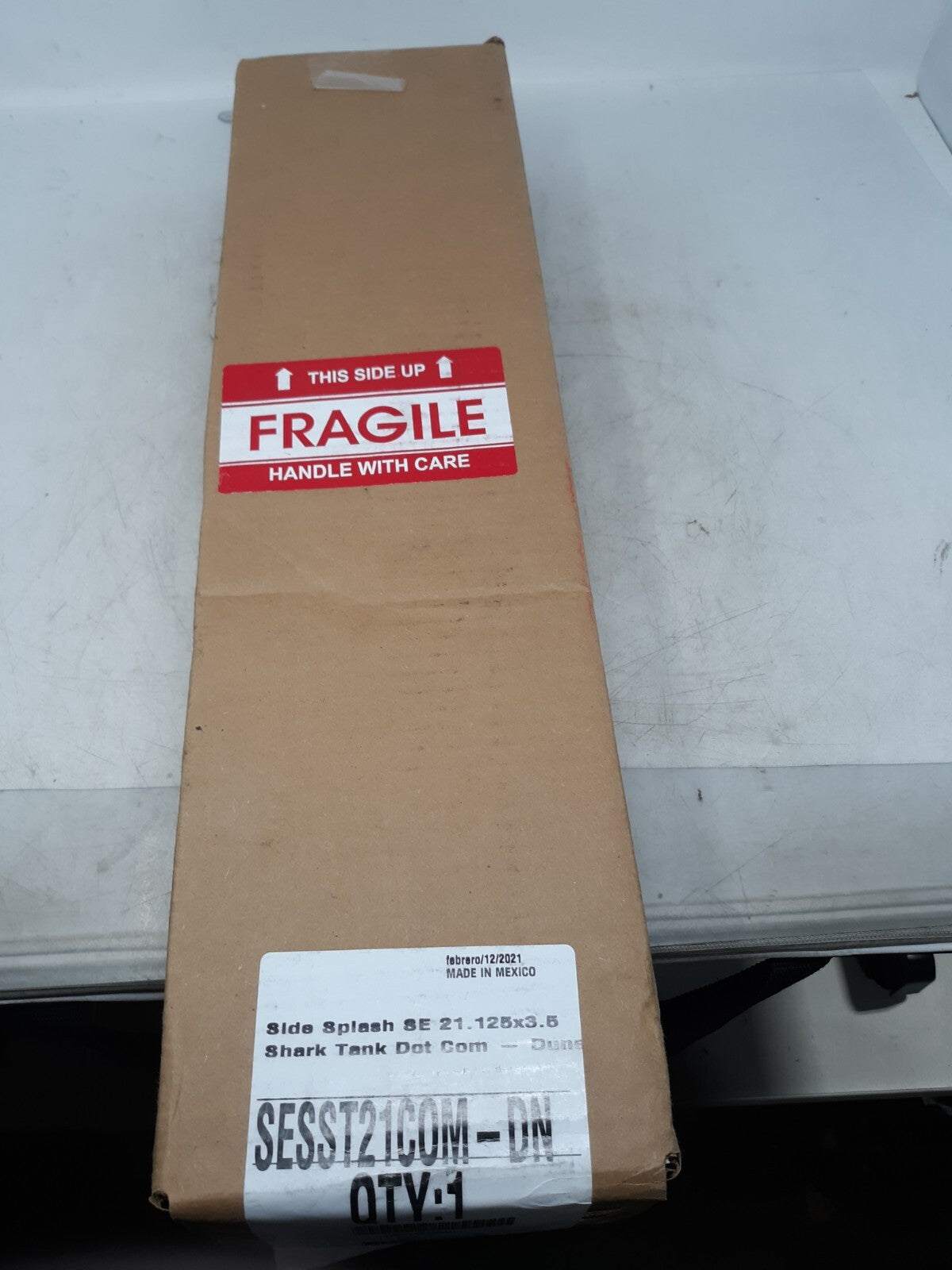 Cultured Marble Vanity Sidesplash SESST21COM-DN