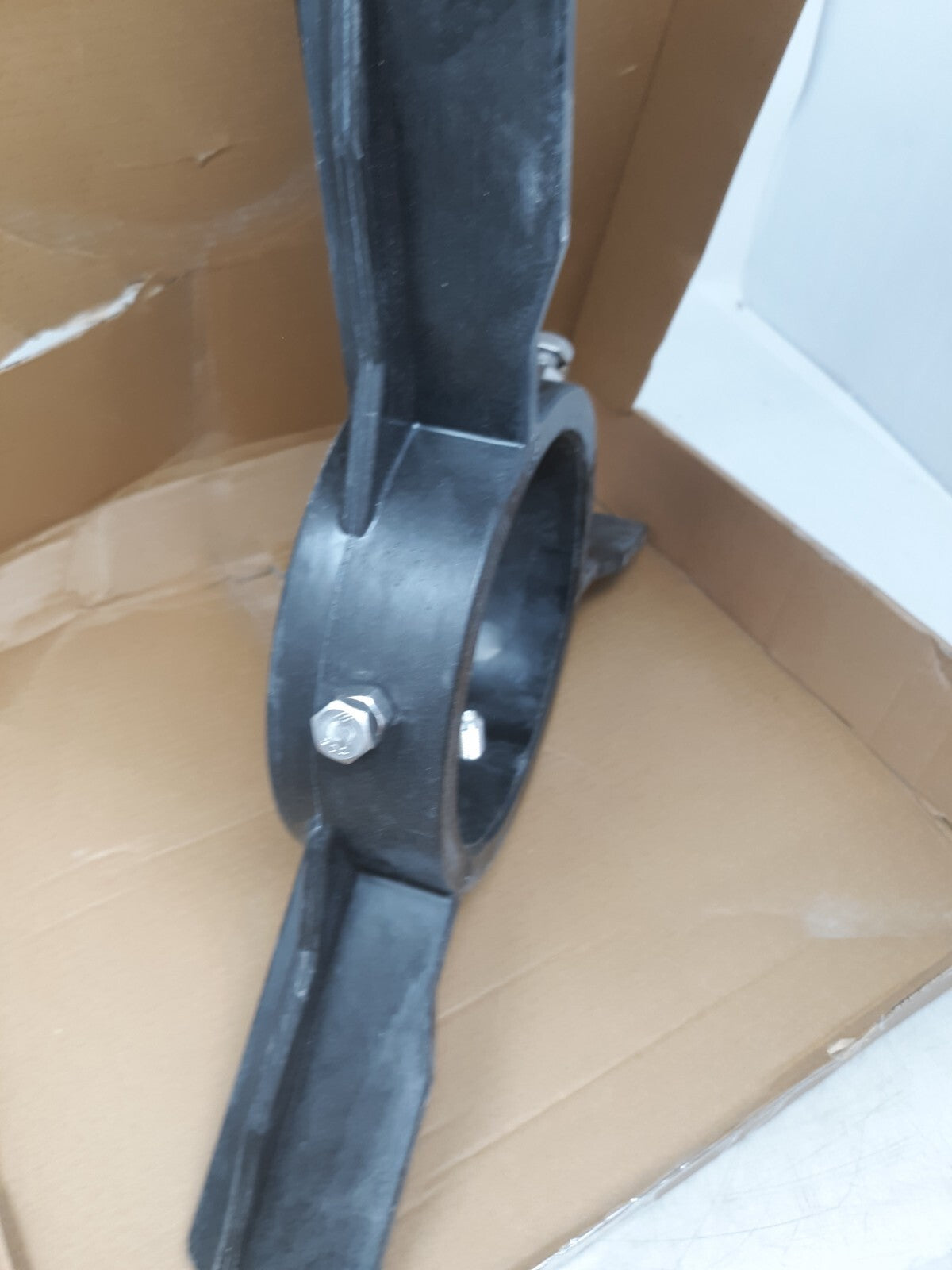 EMCO A0028-001A Riser Lock Spill Containment Clamp Assembly