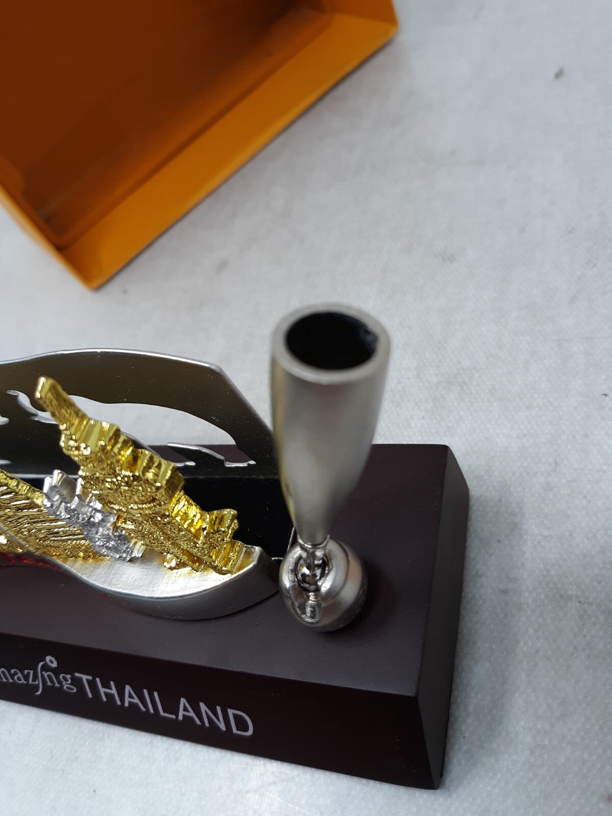 Gold Silver Tone Metal Desktop Business Card Holder THAILAND Cityscape Souvenir