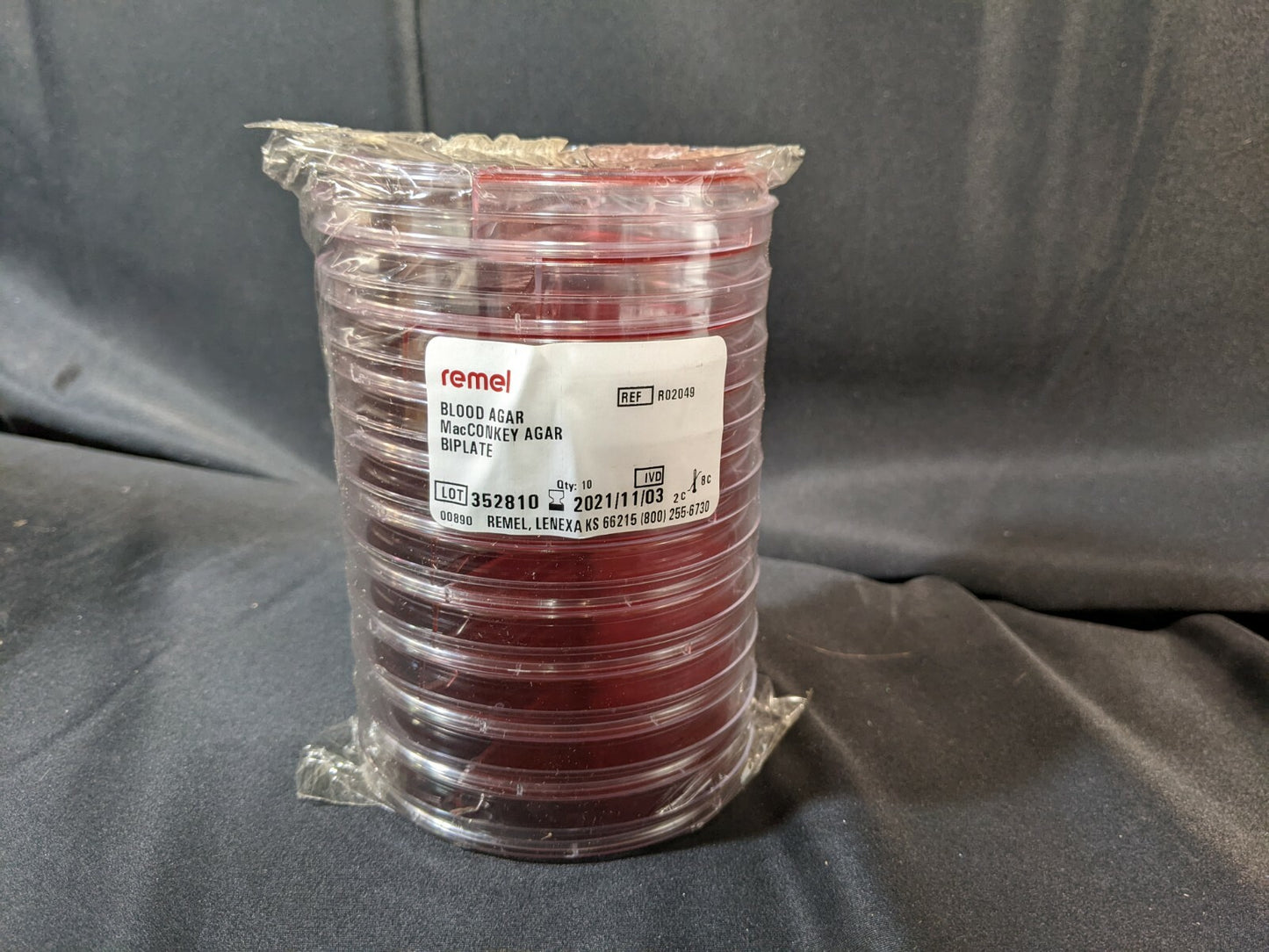 Case of 10 R02049 Scientific Remel Blood Agar Biplates - 352810