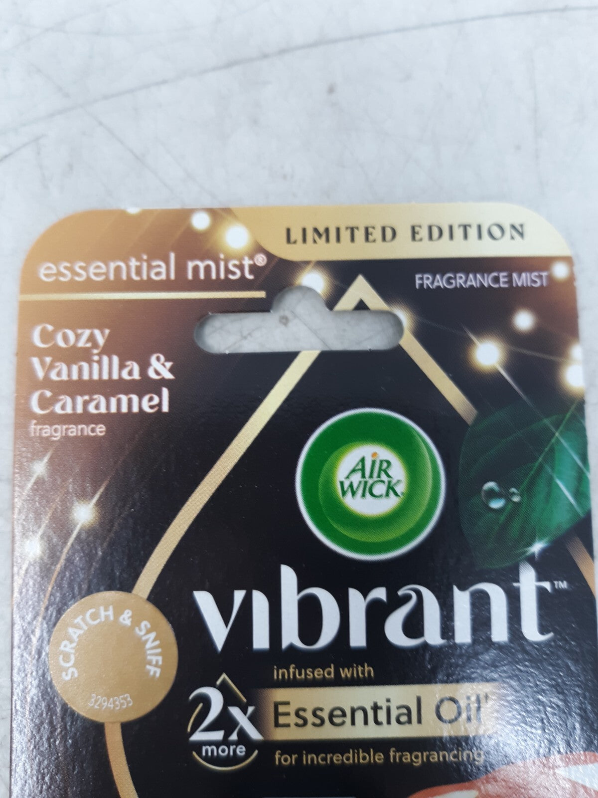 Air Wick Vibrant Essential Mist Refill Cozy Vanilla & Caramel 0.67 fl. oz (20ml)