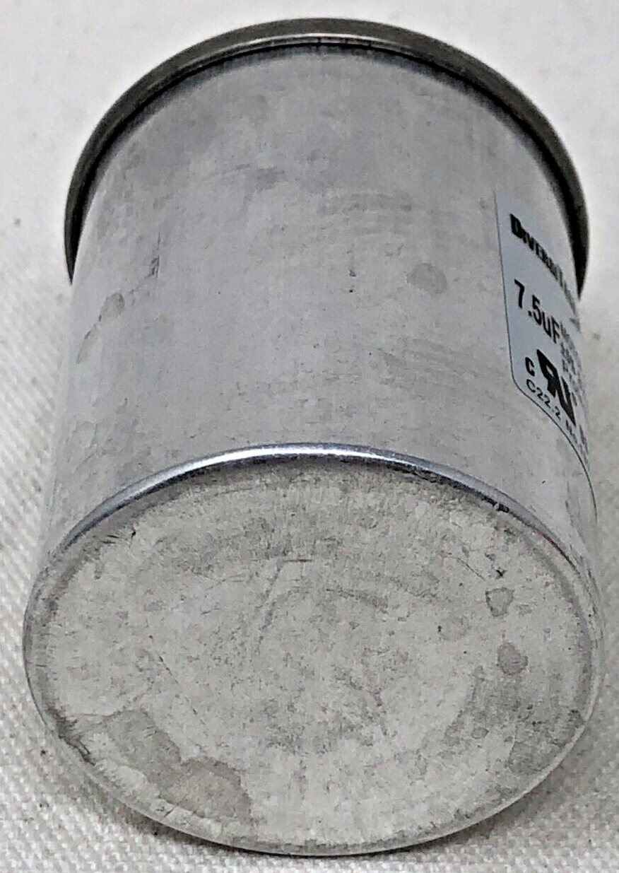 DiversiTech 37075R Motor Run Capacitor, 370 VAC, Round, 7.5µF