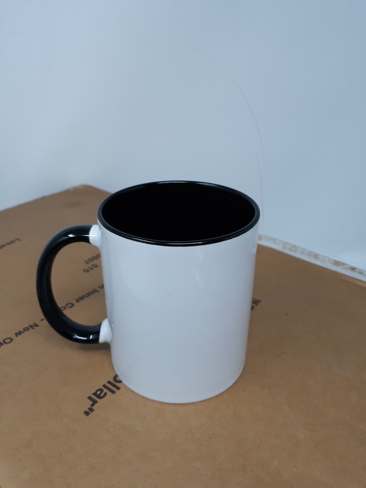 New Orleans Saints 11oz Inner Color Mug White/Black NFL Licensed - Lot of 8