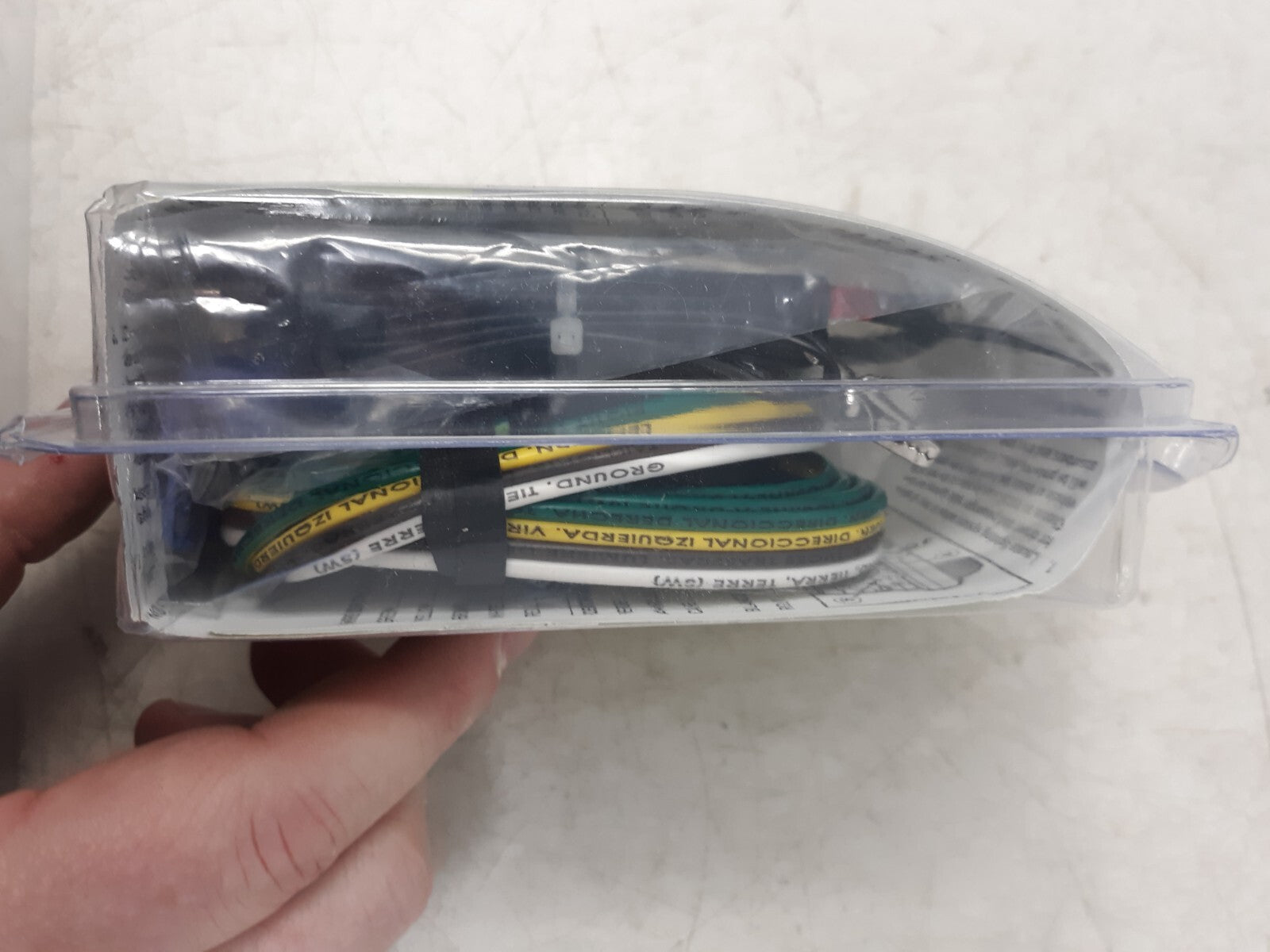 Hopkins 46155 Vehicle to Trailer Wiring Converter Kit 4-Flat with Circuit Tester