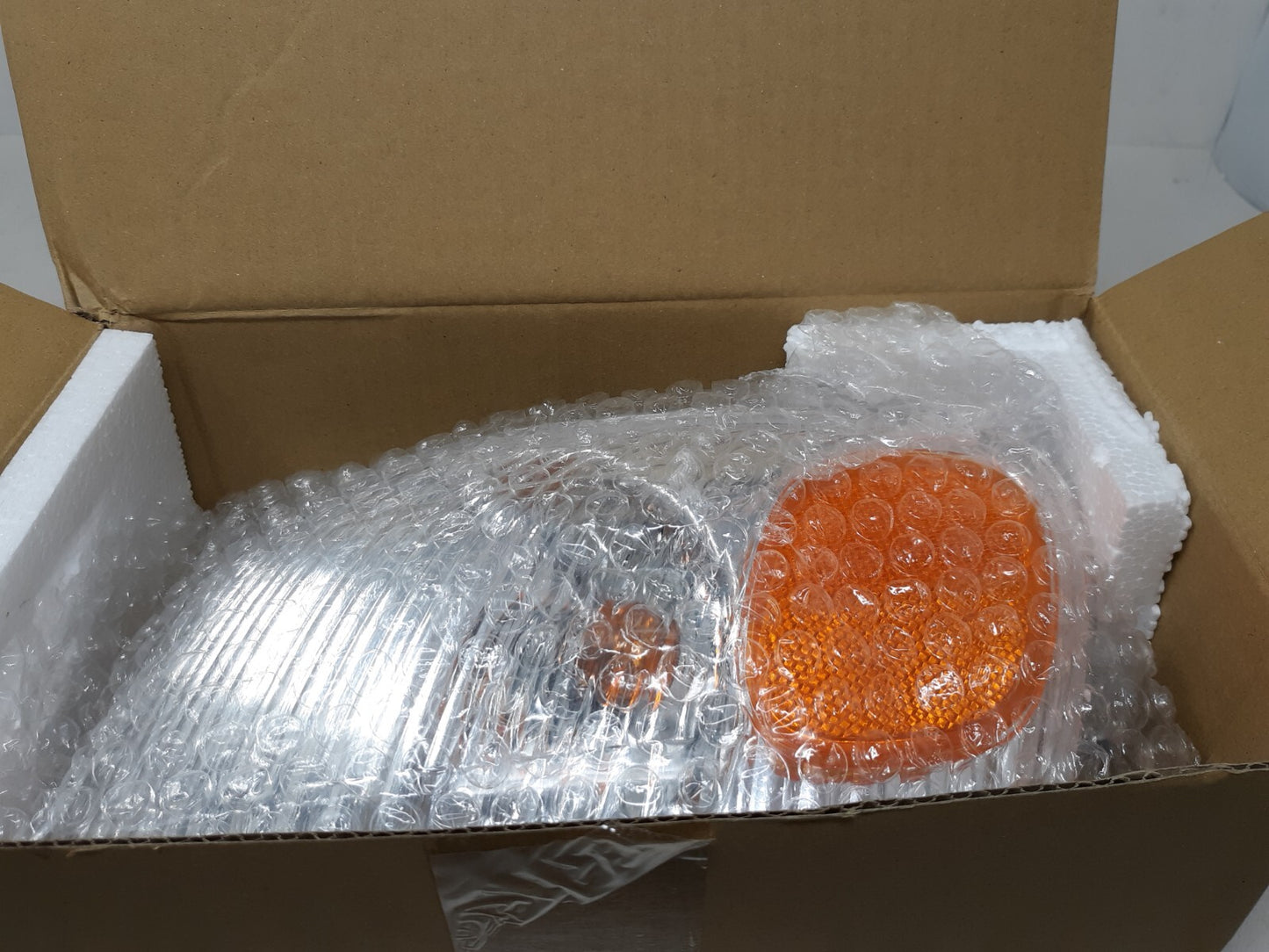 Eagle Eyes TY562-B000R Right Parking Light Assembly For 98-00 Toyota Corolla