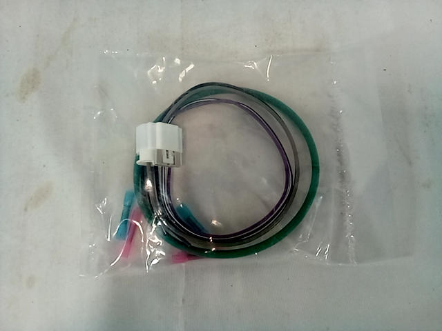 Multicolored wires electronic connector, purple, green and black