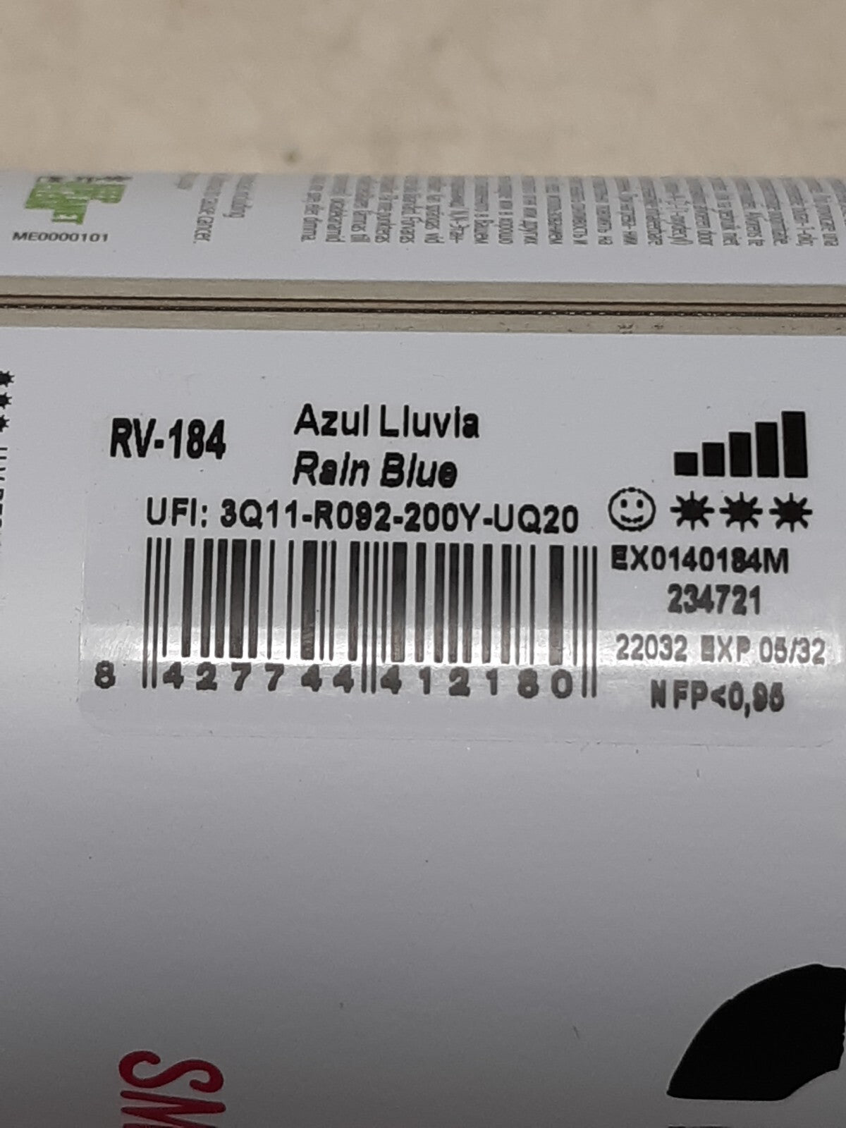Montana Colors MTN 94 Spray Paint Rain Blue - 400ml Matte