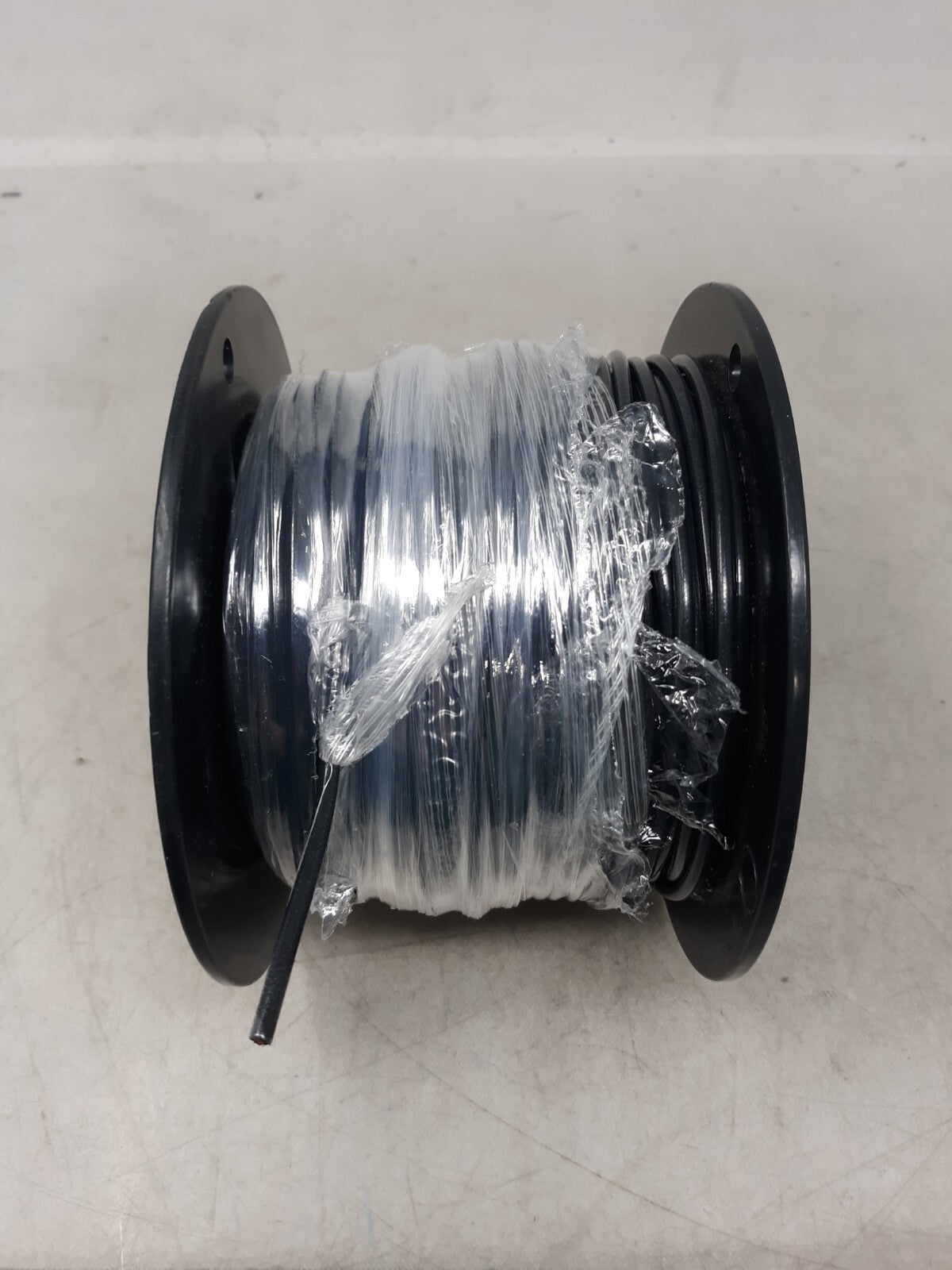 12 AWG Solid Copper THHN THWN-2 Wire (30 Amp) 600V Lengths 500 Feet