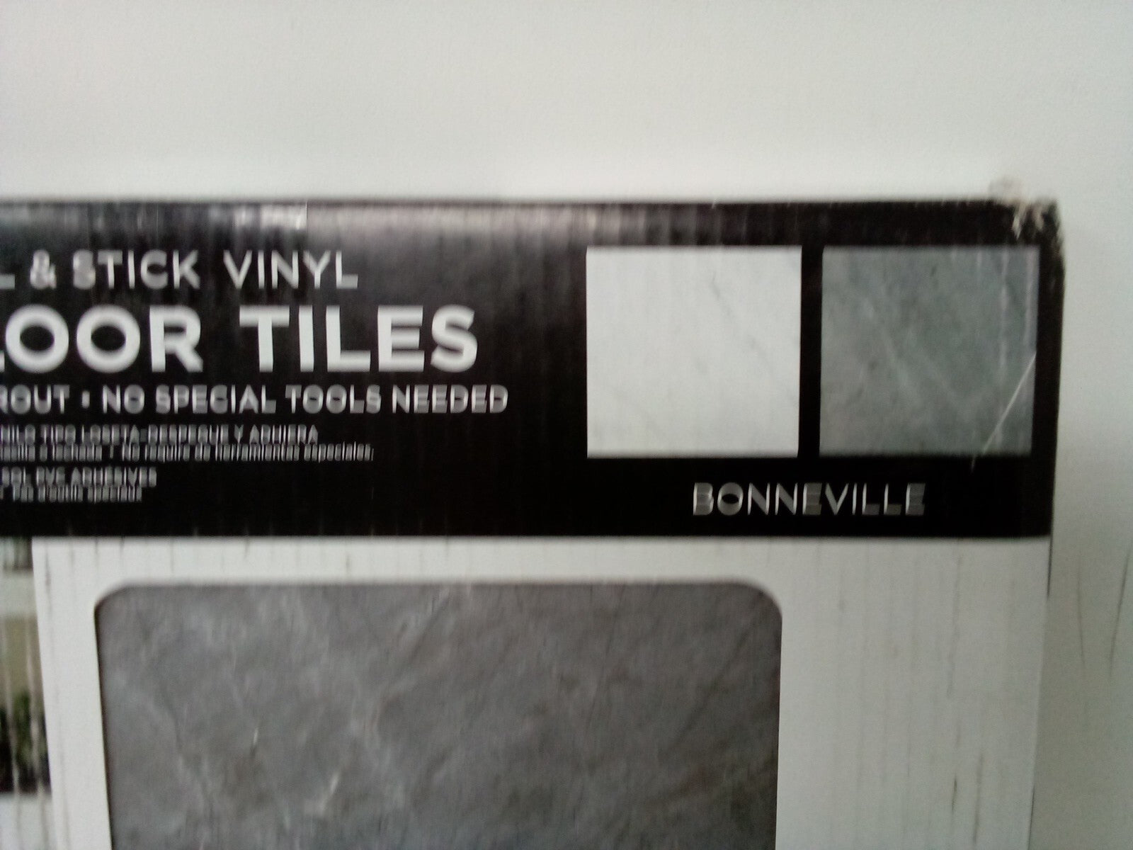 FloorPops 12-in by 12-in Bonneville Grey & White Marble Peel &stick Floor FP4421