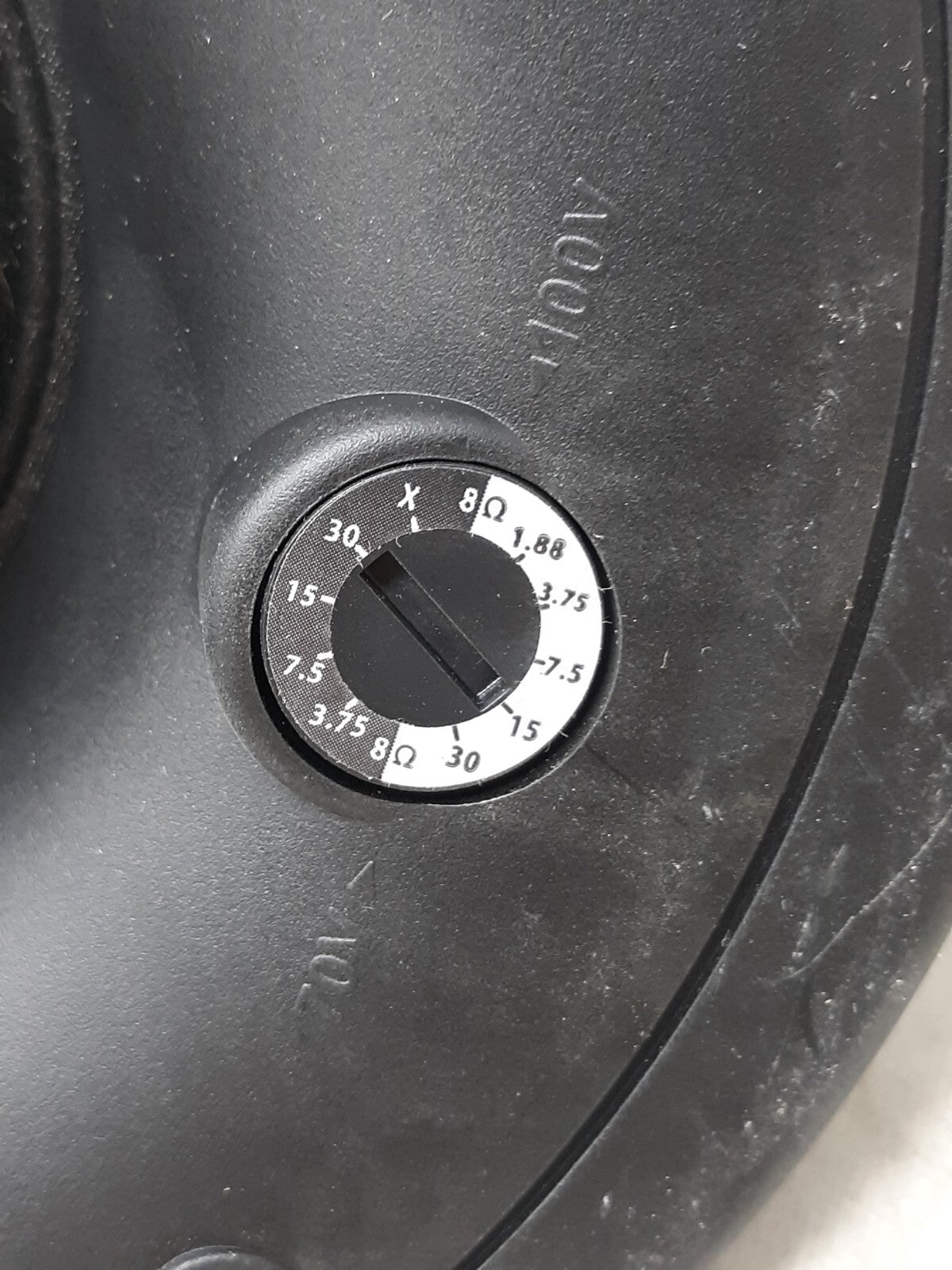 Crestron Saros ICST-W-T 2-Way In ceiling Signaling Speaker