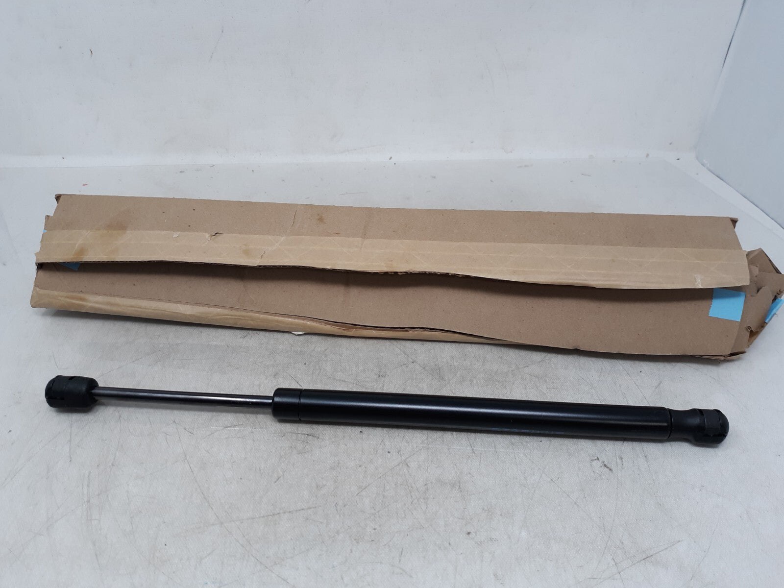 Koala Kare 472KIT Horizontal Changing Station Gas Shock