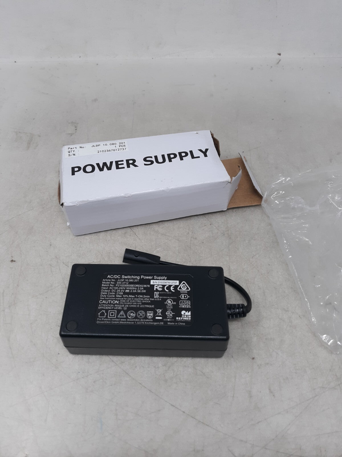 Okin Refined JLDP.10.080.201/SW-3712 29V 2A Power Supply No Power Cord