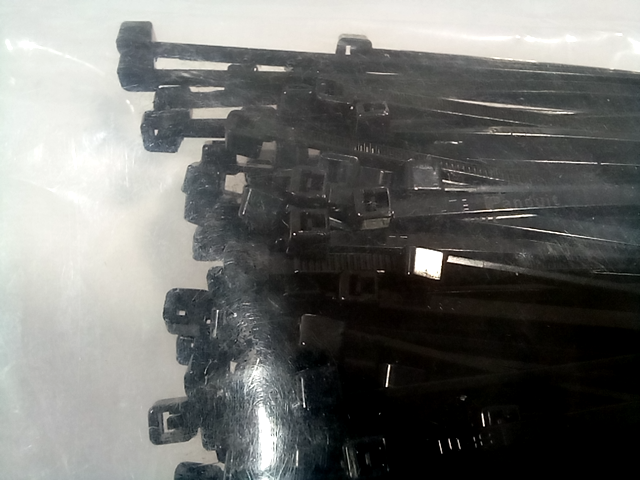 Pack of 1  Panduit Plt1.5M-M30  Cable Tie  5.6 inch (142Mm) Length  Heat Stabili