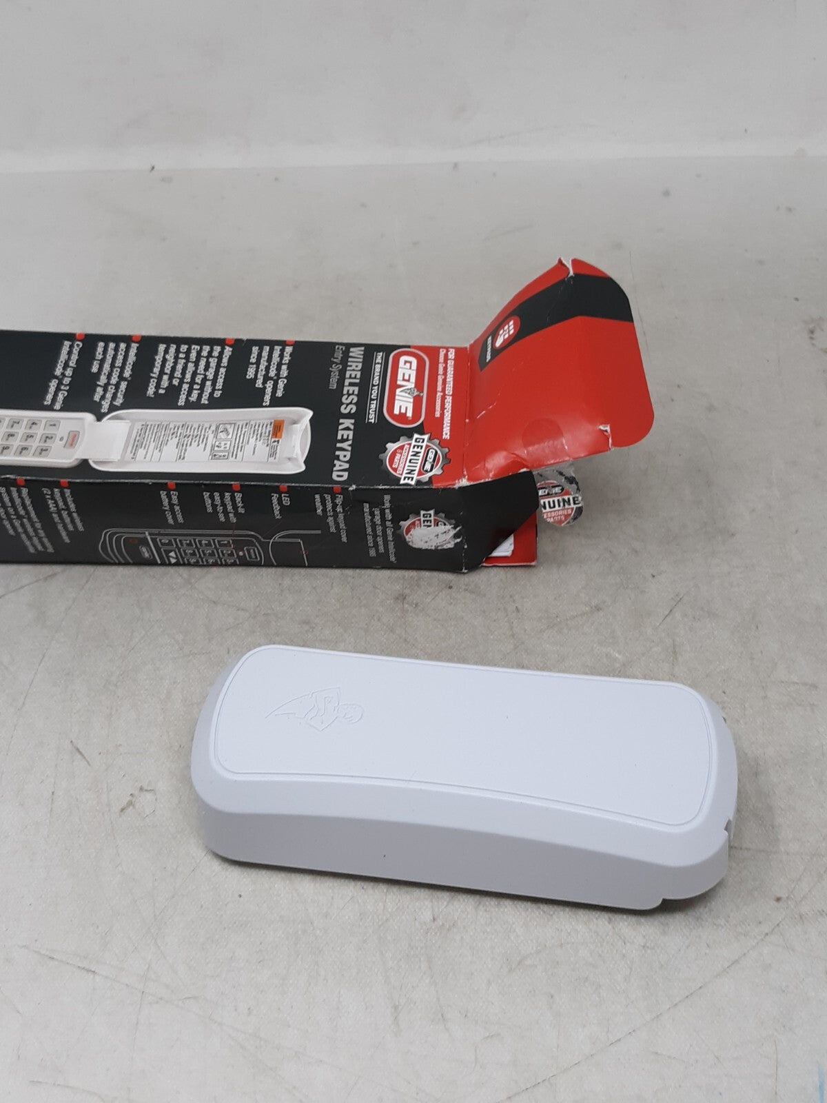 Genie Intellicode Wireless Keyless Keypad Garage Door Opener (37332R)