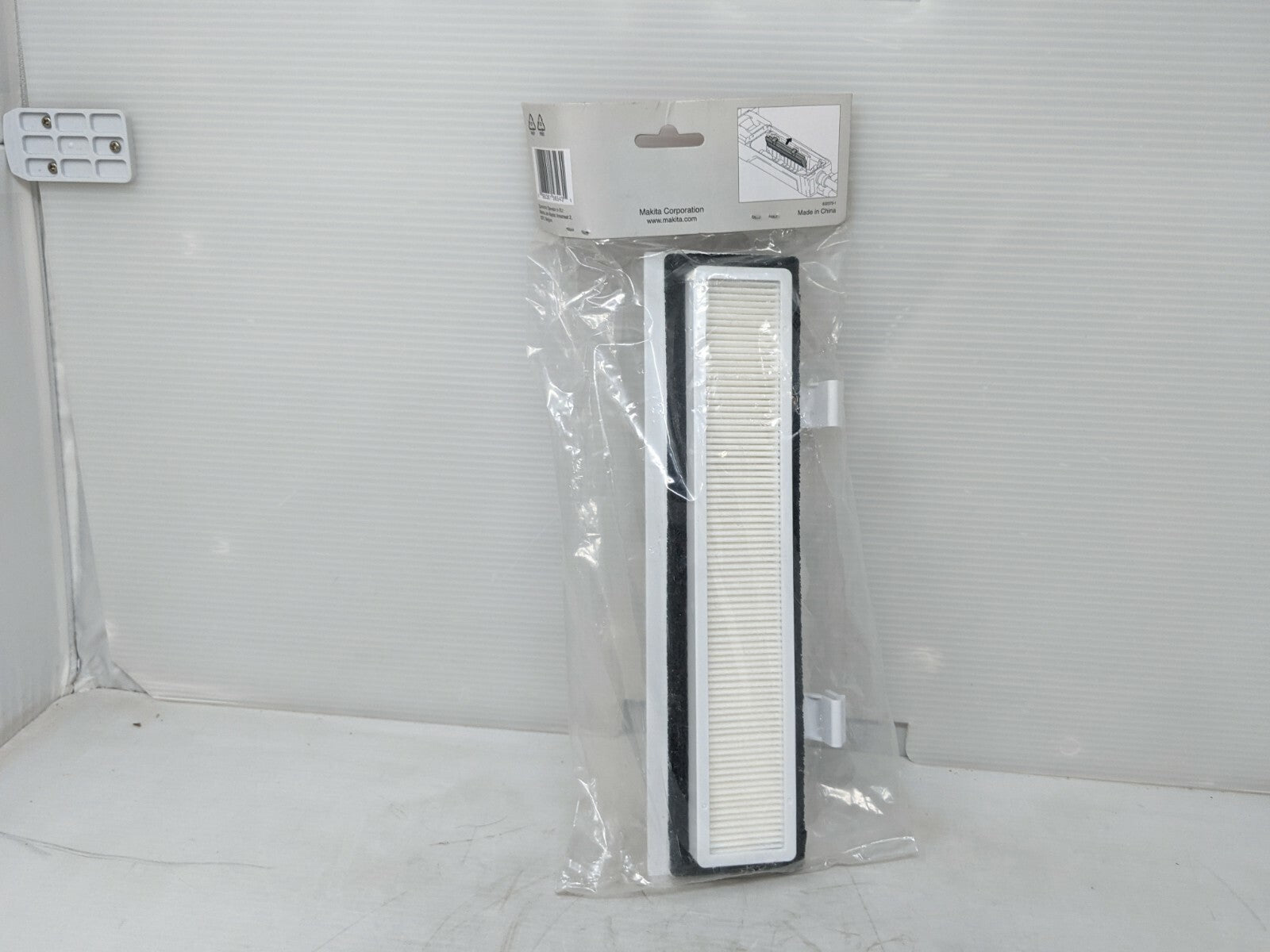 Makita 191E39-5 HEPA Filter -  XCV19