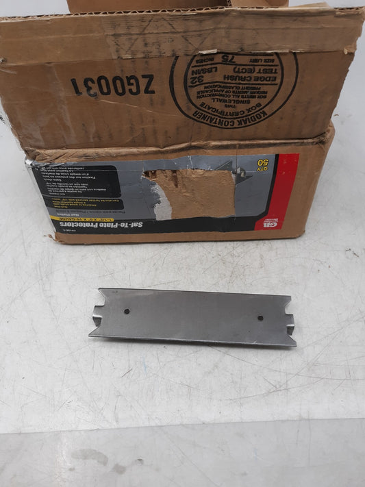 Gardner Bender Saf-T-Plate Protectors 1-1/2" x 6" 16-Gauge (Box of 50)
