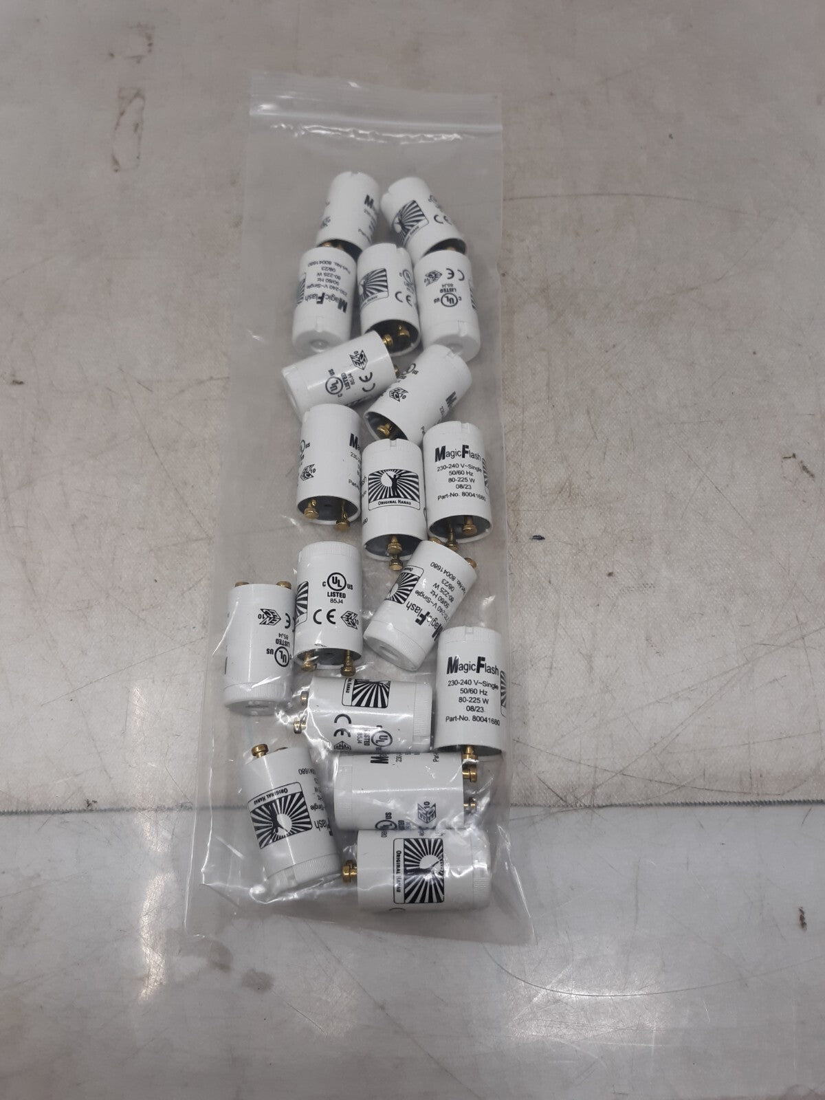 Lot of 18 Magic Flash Tanning Bed Lamp Starter 80-225W