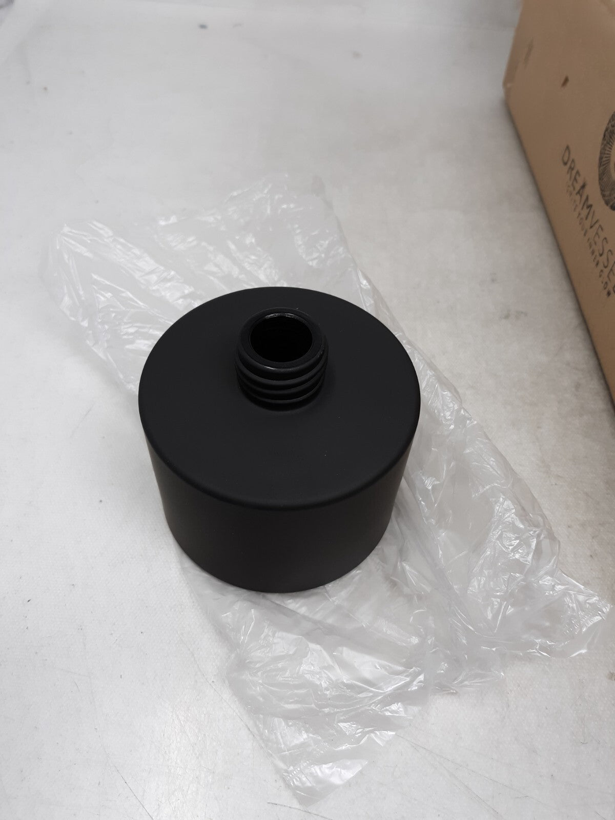 Dream Vessels Essenza Diffuser Bottles • Matte Black • Case of 12