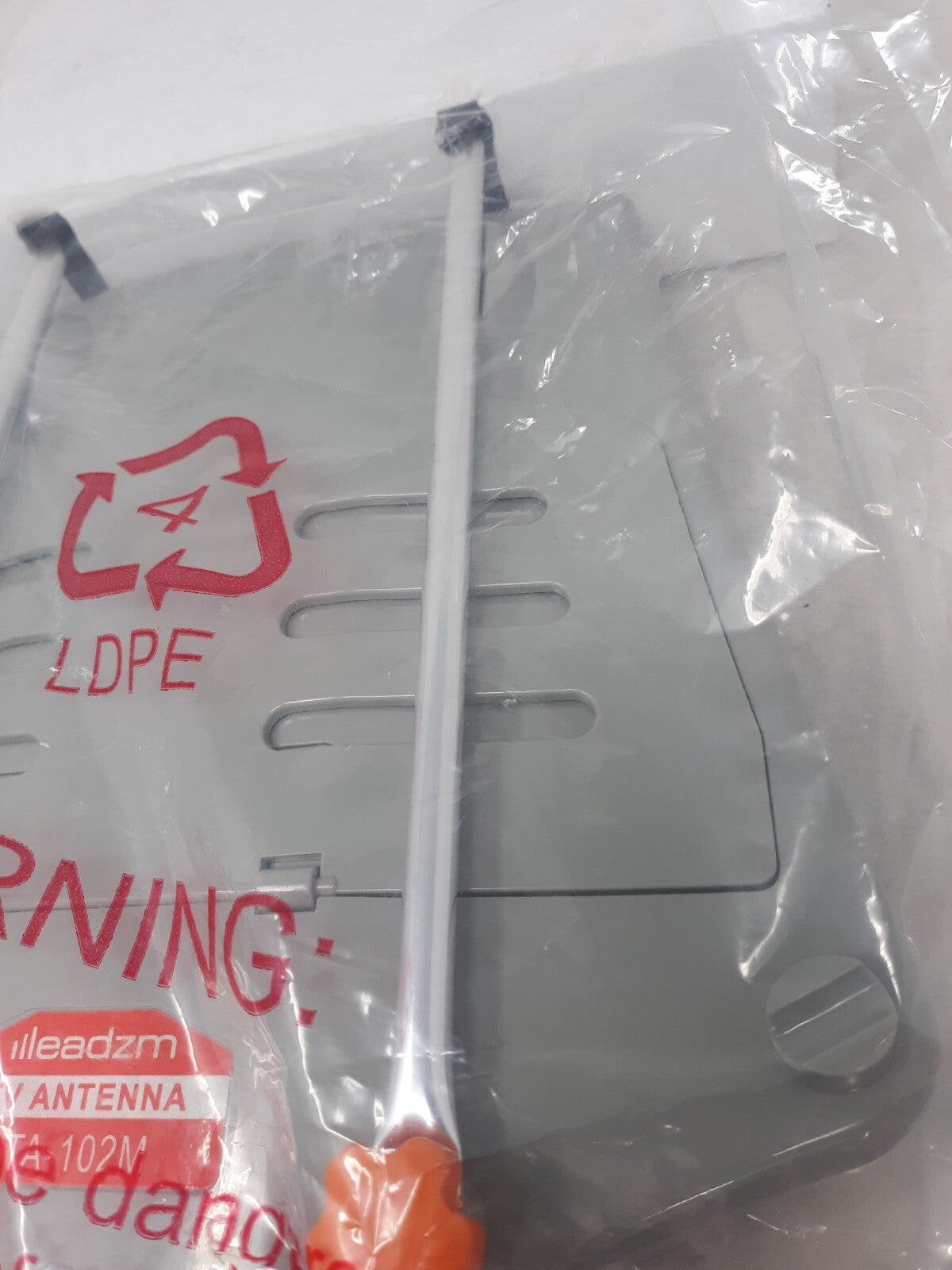 Leadzm TA-102M TV Antenna