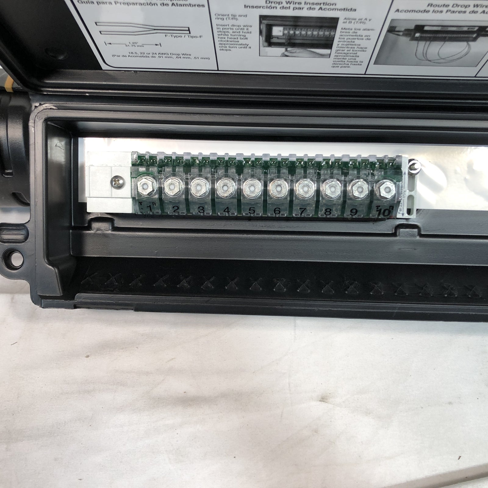 Corning 328-PI-10-TR/SES Aerial Terminal Block - 3 X 28 W/10PR - 954296