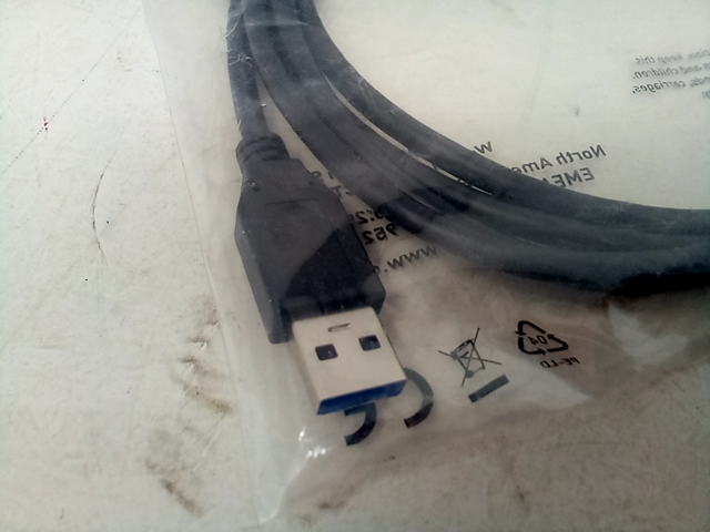 C2G 6ft USB C to USB a Cable - USB 3.2 - 5Gbps - M/M - 6 Ft USB Data Transfer Ca