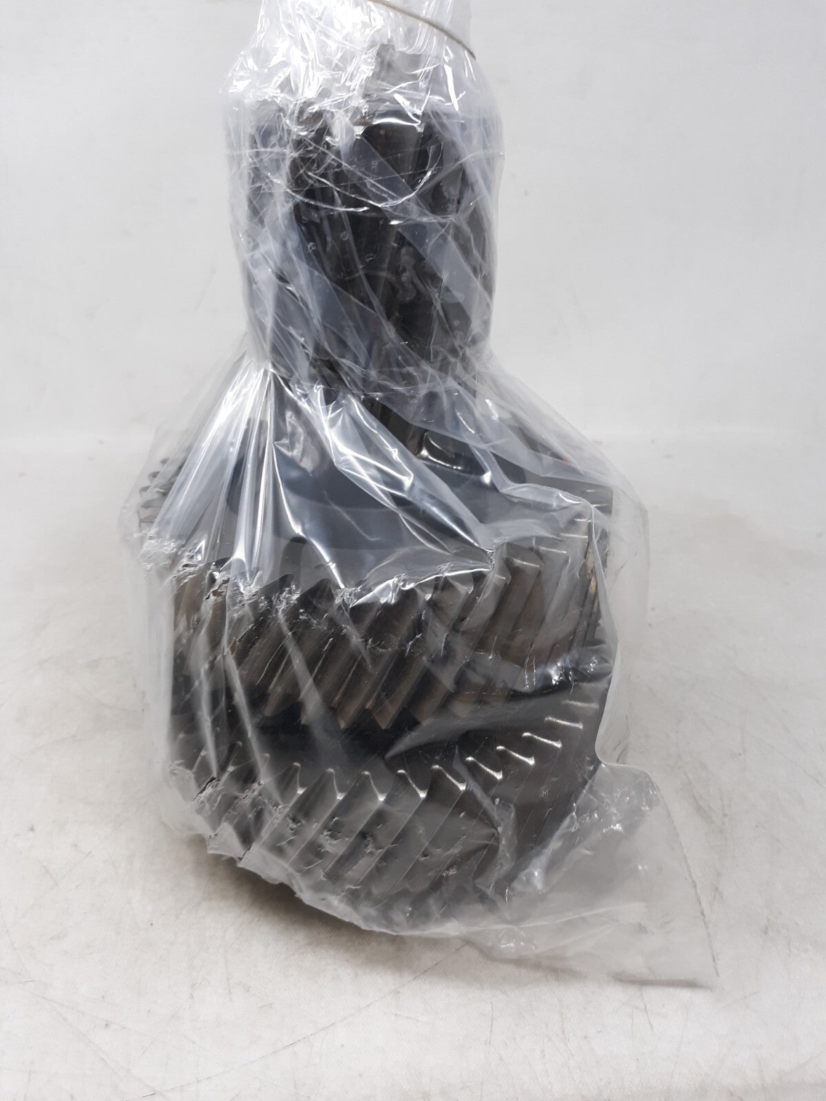 Fuller K4304087 / FULA6888 Auxiliary Countershaft ASSY