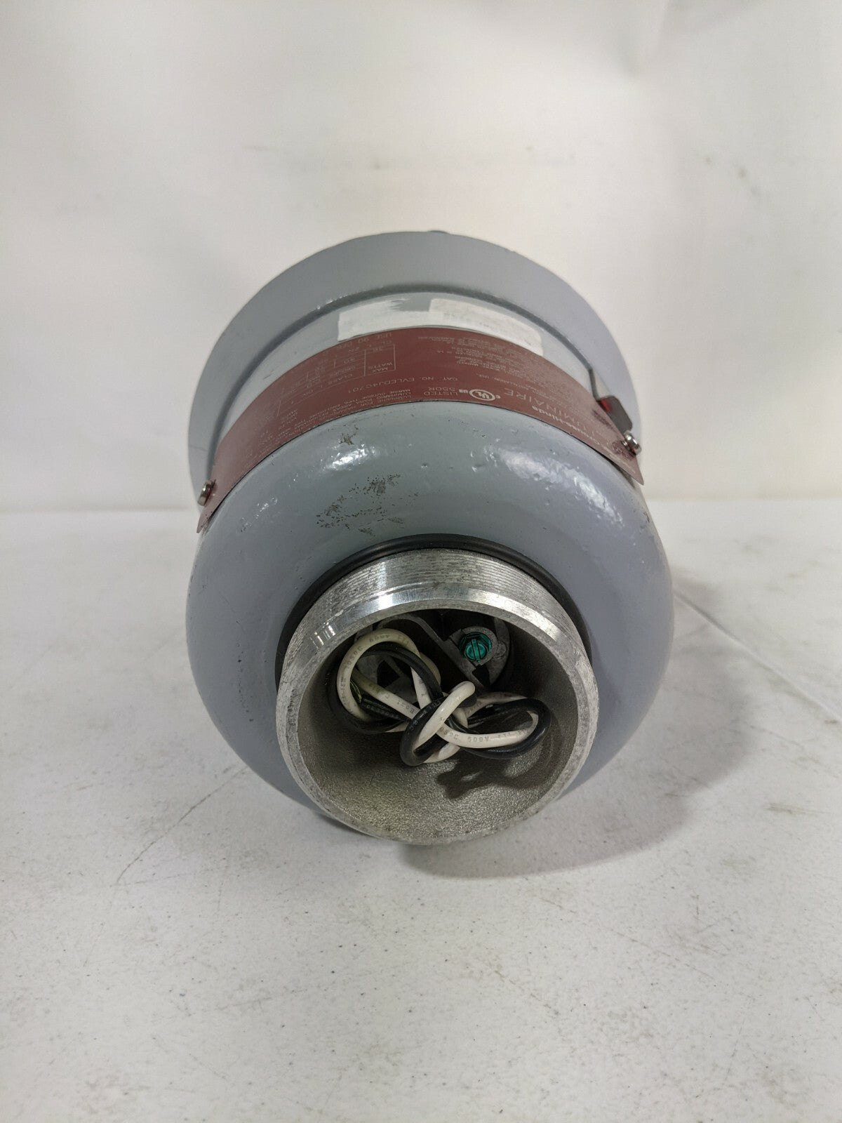 Cooper Luminaire EVLEDJ4C701 Explosion Proof LED Light