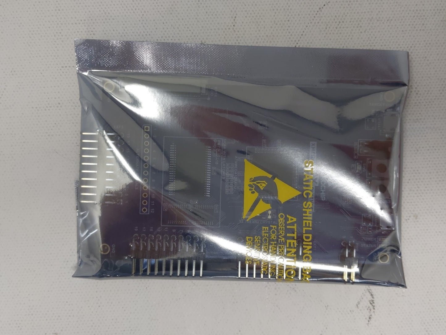 Microchip Inc. ATXMEGA A1U-XPRO board (XMEGA A1U Explained P)