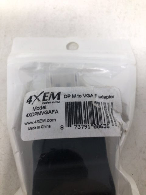 4XEM Display Adapter - DisplayPort (M) to HD-15 (VGA) (F) (4XDPMVGAFA)